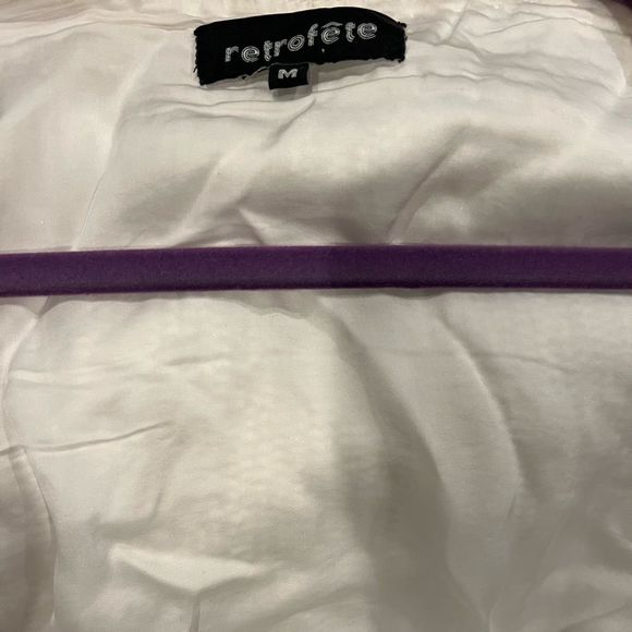 Gabrielle Robe in moonglow white - Retrofete - Picture 4 of 7